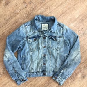 Women’s Jean Jacket